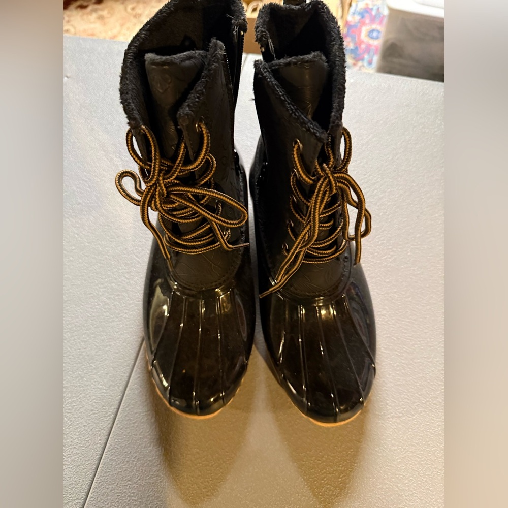 Sporto Black Lace-Up Winter Rain Boots